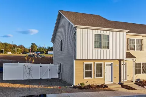 1424 Woodrow Cir, Harrisonburg, VA 22802
