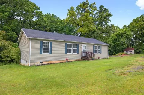 4767 S Ox Rd S, Edinburg, VA 22824