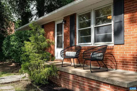 122 Westerly Ave, Charlottesville, VA 22903
