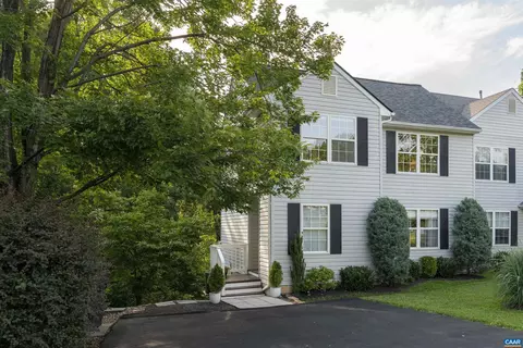 220 Buttercup Ln, Charlottesville, VA 22902
