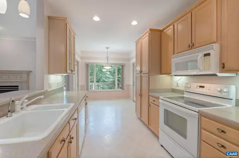 6 Putt Cir, Palmyra, VA 22963 photo 18