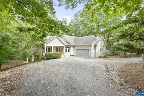 6 Putt Cir, Palmyra, VA 22963 photo 4