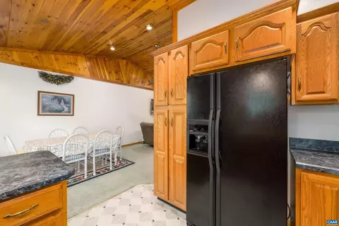 38 Edgewater Dr, Palmyra, VA 22963 photo 15