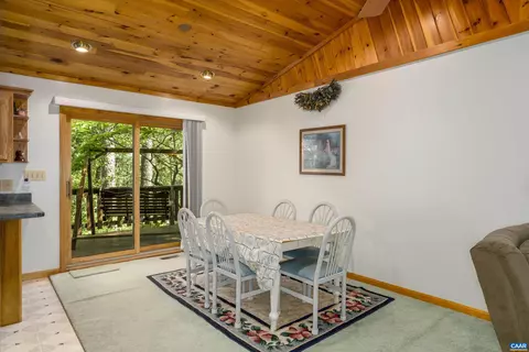 38 Edgewater Dr, Palmyra, VA 22963 photo 9
