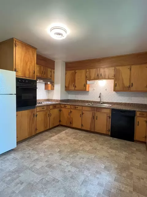 414 Devon Rd, Staunton, VA 24401 photo 9