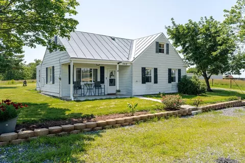 2412 Cooks Creek Rd, Harrisonburg, VA 22802