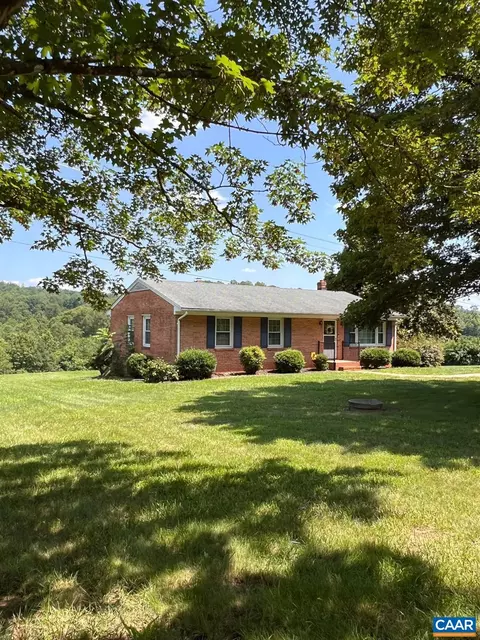 1410 Stevens Cove Rd, Lovingston, VA 22949