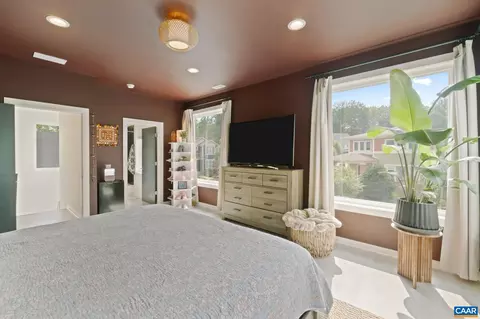 532 Bennett St, Charlottesville, VA 22901 photo 42
