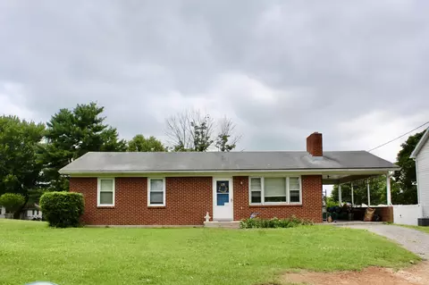 15275 American Legion Dr, Broadway, VA 22815