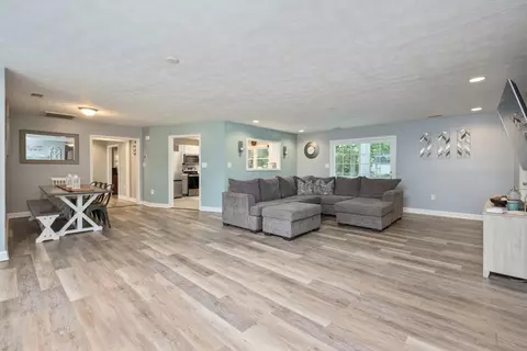16998 E Summit Ave E, Elkton, VA 22827 photo 3