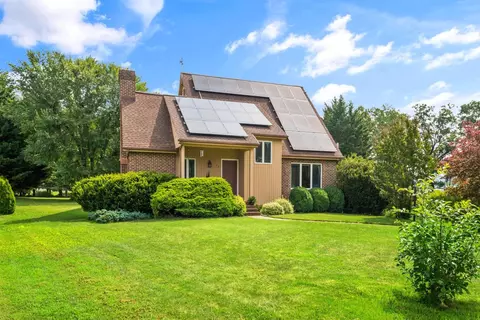 32 Spring Ct, Waynesboro, VA 22980