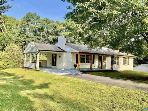 143 Lake Dr, Amherst, VA 24521