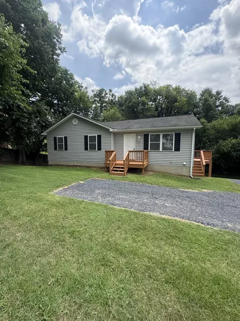 Exterior - 296 Bryce Blvd, Mount Jackson, VA 22842 photo 2 of 5