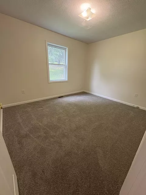 Bedroom - 296 Bryce Blvd, Mount Jackson, VA 22842 photo 3 of 4