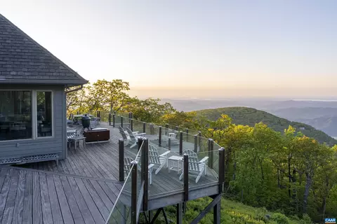 880 Devils Knob Loop, Wintergreen, VA 22967