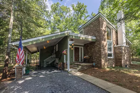 138 Hartman Ct, Mcgaheysville, VA 22840