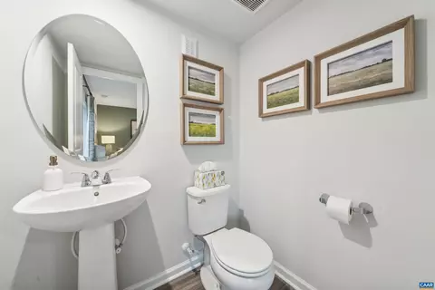 Bath - 143 Oldfield Dr, Charlottesville, VA 22902 photo 1 of 3