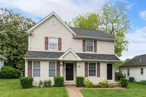 411 S Poplar Ave S, Waynesboro, VA 22980