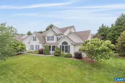 1142 Redfields Rd, Charlottesville, VA 22903