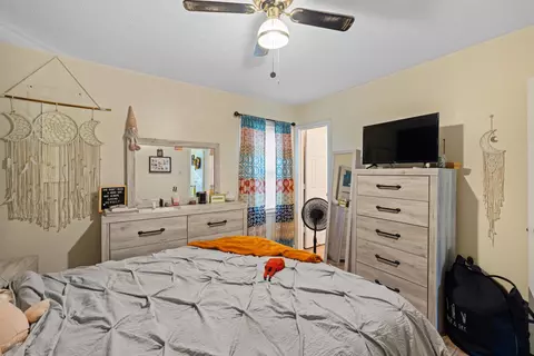 Bedroom - 52 Brookmill Rd, Stuarts Draft, VA 24477 photo 3 of 4