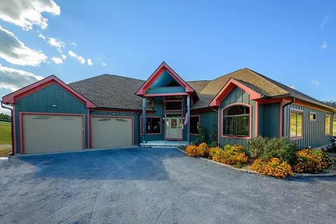 Exterior - 747 New Providence Rd, Raphine, VA 24472 photo 2 of 6