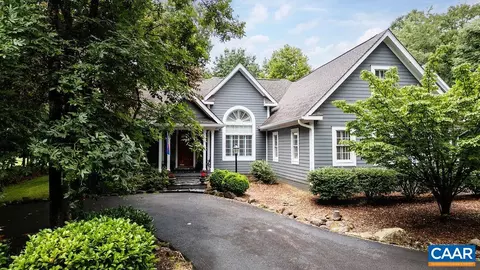 906 Stoney Crk W, Nellysford, VA 22958