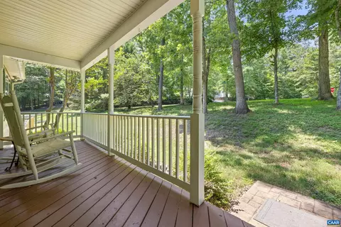 8 Riverside Dr, Palmyra, VA 22963 photo 4