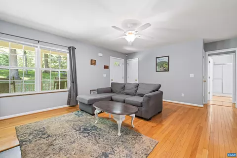 8 Riverside Dr, Palmyra, VA 22963 photo 7