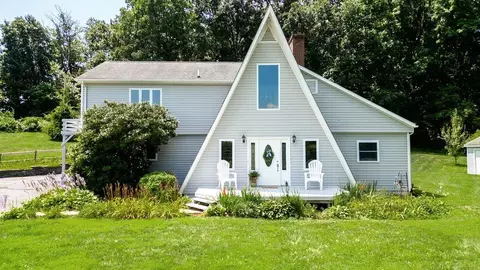 18 Broadhead School Rd, Greenville, VA 24440
