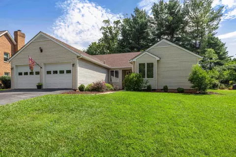 109 Brook Ct, Waynesboro, VA 22980