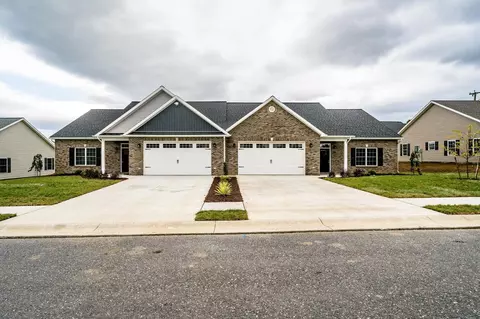 252 Freemont Cir, Broadway, VA 22815
