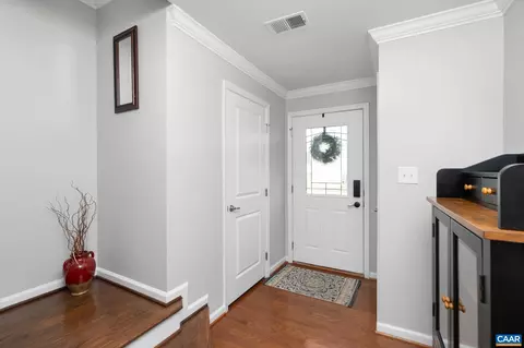 2014 Bethpage Ct, Charlottesville, VA 22901 photo 4