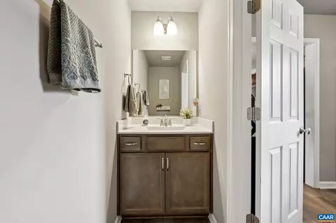 Entry Way - 2909 Twymans Mill Rd, Madison, VA 22727 photo 2 of 4