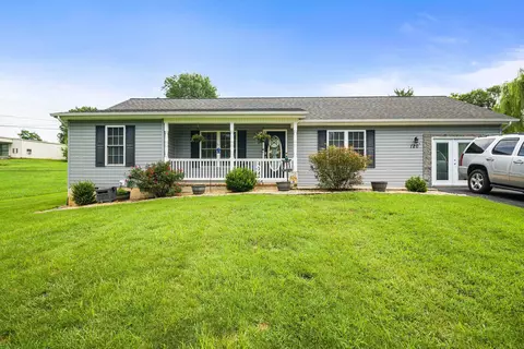 120 B Old Bridgewater Rd, Mount Crawford, VA 22841