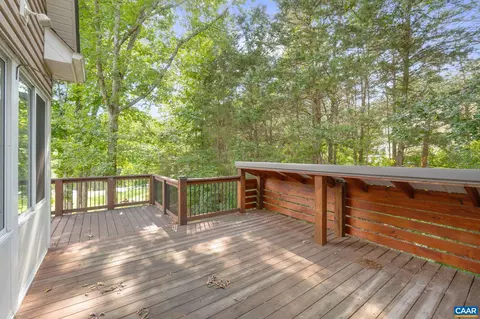 Exterior - 21 Acre Ln, Palmyra, VA 22963 photo 11 of 20