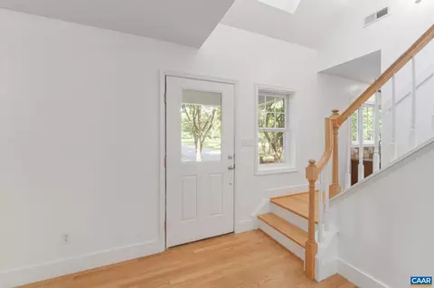 Entry Way - 21 Acre Ln, Palmyra, VA 22963 photo 1 of 3