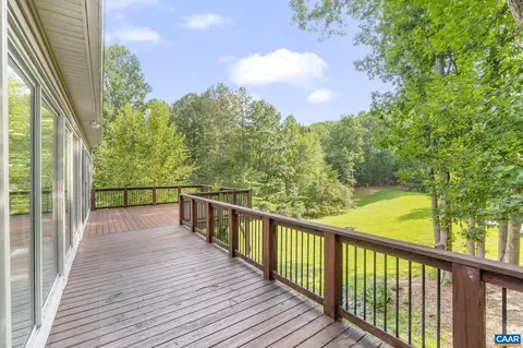 Exterior - 21 Acre Ln, Palmyra, VA 22963 photo 13 of 20