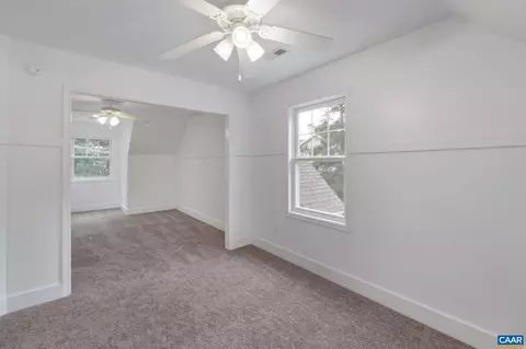 Bedroom - 21 Acre Ln, Palmyra, VA 22963 photo 3 of 8