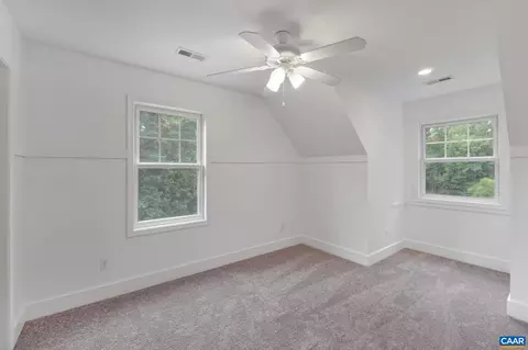 Bedroom - 21 Acre Ln, Palmyra, VA 22963 photo 7 of 8
