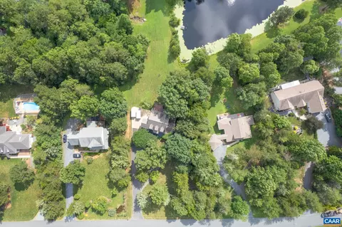 View/Area - 21 Acre Ln, Palmyra, VA 22963 photo 3 of 5