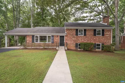 511 Berwick Ct, Charlottesville, VA 22901