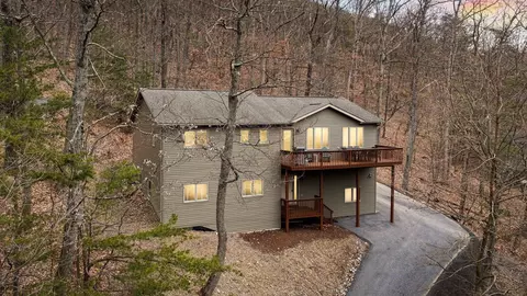 4148 Palmer Rd, Mcgaheysville, VA 22840