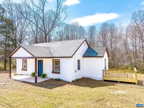 905 Poplar Spring Rd, Scottsville, VA 24590