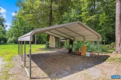 Exterior - 577 Billy B Rd, Louisa, VA 23093 photo 7 of 9