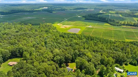 View/Area - 577 Billy B Rd, Louisa, VA 23093 photo 2 of 3