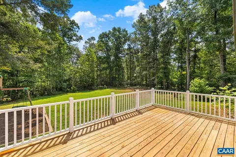 Exterior - 577 Billy B Rd, Louisa, VA 23093 photo 5 of 9