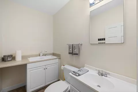 Bath - 296 Otts Mill Rd, Raphine, VA 24472 photo 17 of 18