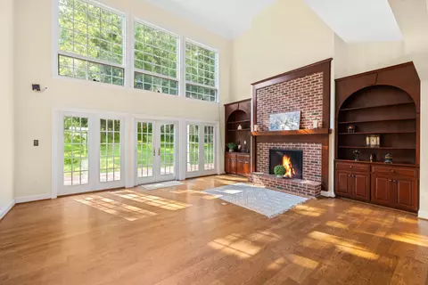 296 Otts Mill Rd, Raphine, VA 24472