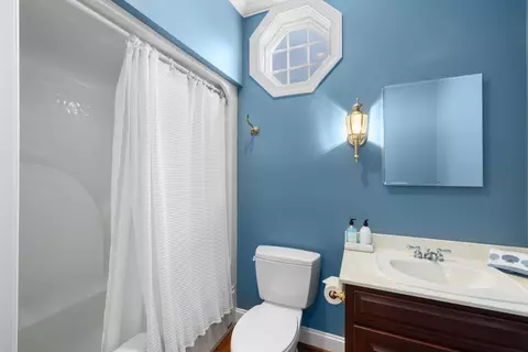 Bath - 296 Otts Mill Rd, Raphine, VA 24472 photo 15 of 18