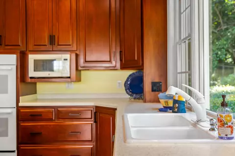 Kitchen - 296 Otts Mill Rd, Raphine, VA 24472 photo 4 of 6
